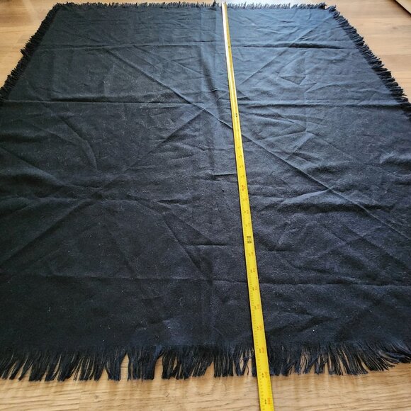 Amigaro Square Scarf Wrap Shawl Sarong One Size Viintage Black 43"×39" - Picture 8 of 11